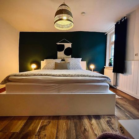 # One Apartment'S / Parkplatz / Schlossplatz Coburg Kültér fotó